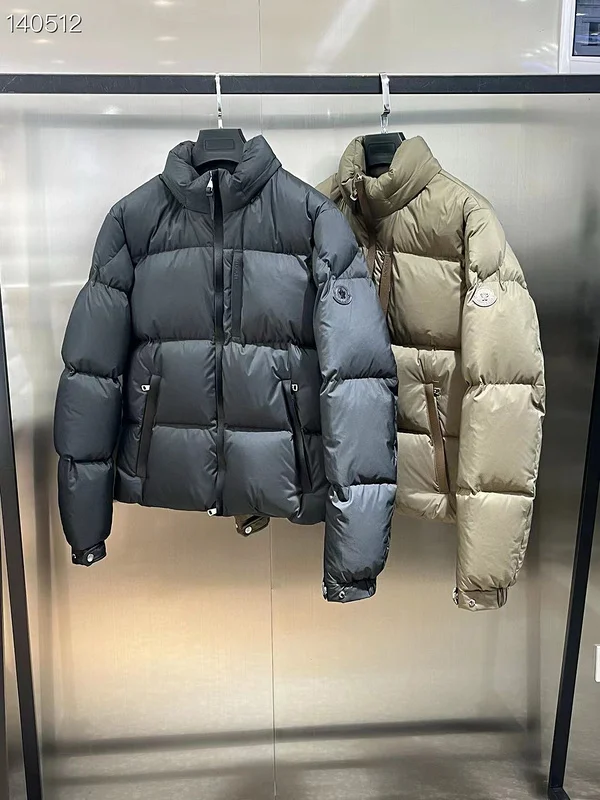 Moncler sz1-5 26yr101